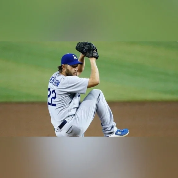 Majestic Authentic Los Angeles Dodgers Road Clayton Kershaw Jersey Men’s Sz: XXL - Picture 4 of 6